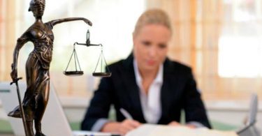 servicios profesionales de abogacía