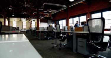 mobiliario aulas y oficinas