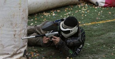 jugar paintball